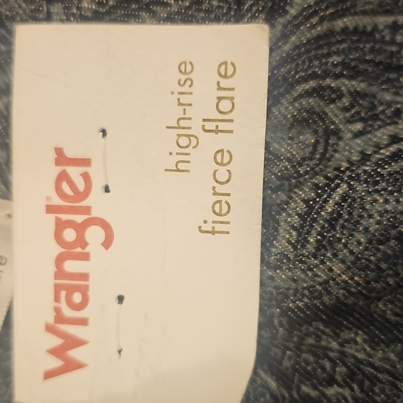 High Rise Flare Jeans - Picture 5 of 8